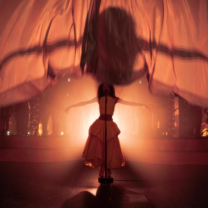Olivia Dean – Live At Eventim Apollo (2xLP) LP vinyl record, image 1 of 3