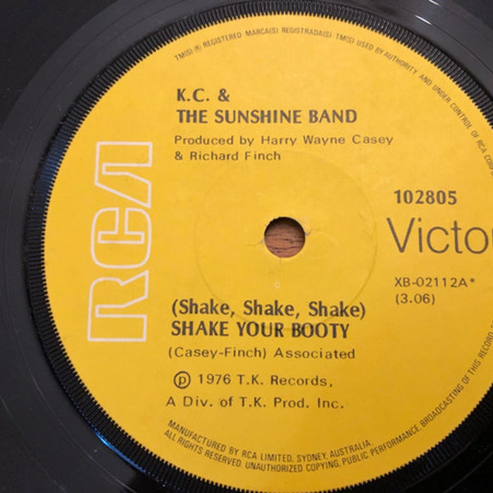 KC & The Sunshine Band – (Shake, Shake, Shake) Shake Your Booty (LP, Vinyl Record Album)