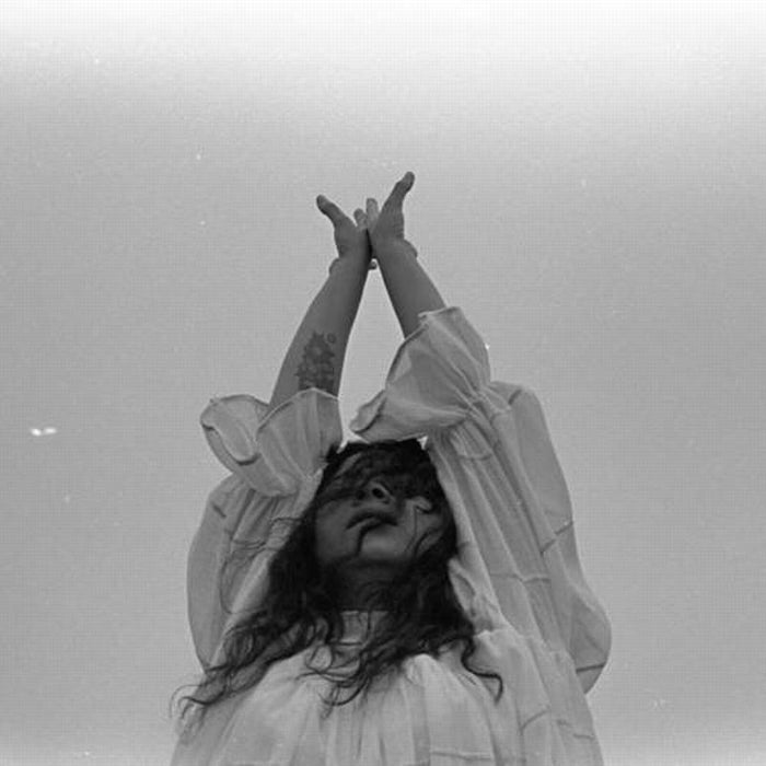 Silvana Estrada – Marchita - Image 1