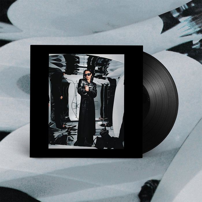 Erika de Casier – Still LP vinyl record, image 3 of 3