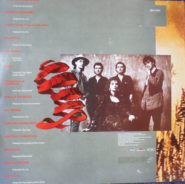 Clannad – Pastpresent LP vinyl record, image 3 of 7