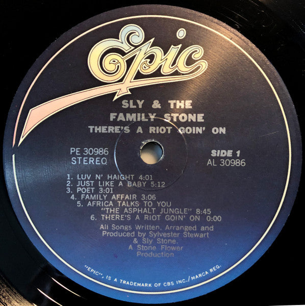 Sly & The Family Stone – There's A Riot Goin' On LP vinyl record, image 3 of 5