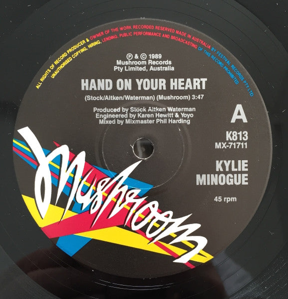 Kylie Minogue – Hand On Your Heart 7" vinyl record, image 3 of 6