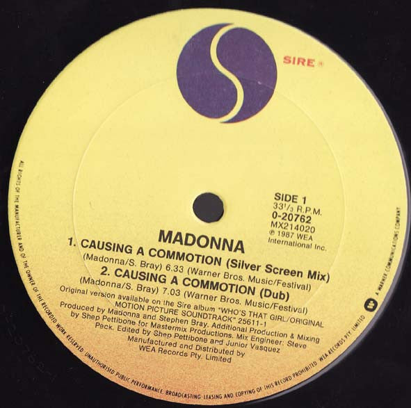 Madonna – Causing A Commotion 12" vinyl record, image 3 of 4