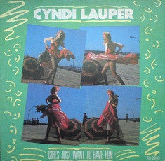 Cyndi Lauper – Girls Just Want To Have Fun