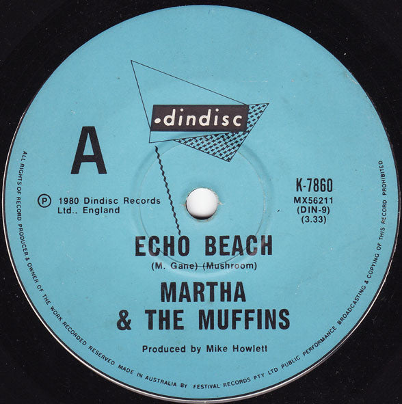 Martha And The Muffins – Echo Beach 7" vinyl record, image 1 of 2