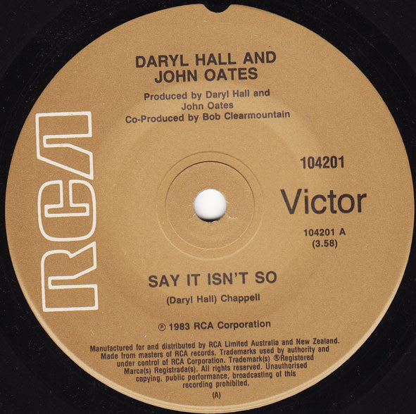 Daryl Hall & John Oates – Say It Isn't So 7" vinyl record, image 2 of 4