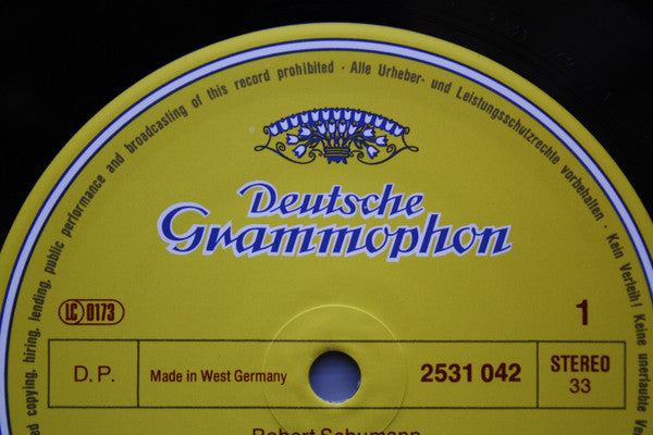 Martha Argerich, Mstislav Rostropovich, Robert Schumann, Frédéric Chopin, National Symphony Orchestra – Klavierkonzert LP vinyl record, image 6 of 6