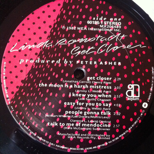 Linda Ronstadt – Get Closer LP vinyl record, image 5 of 6