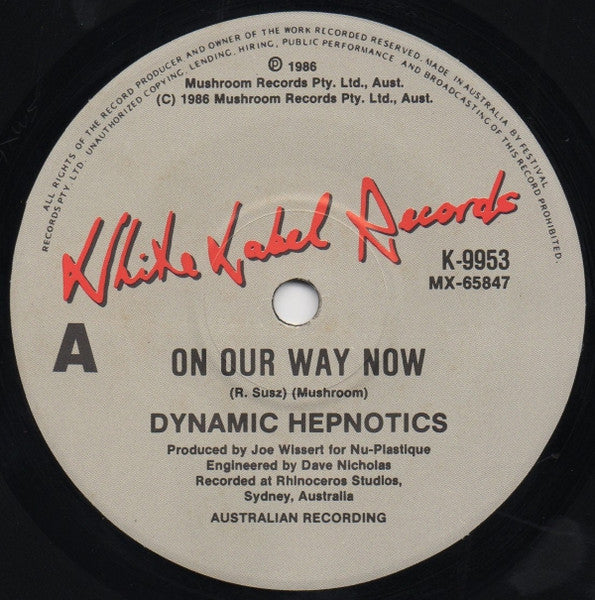 The Dynamic Hepnotics – On Our Way Now 7" vinyl record, image 3 of 4