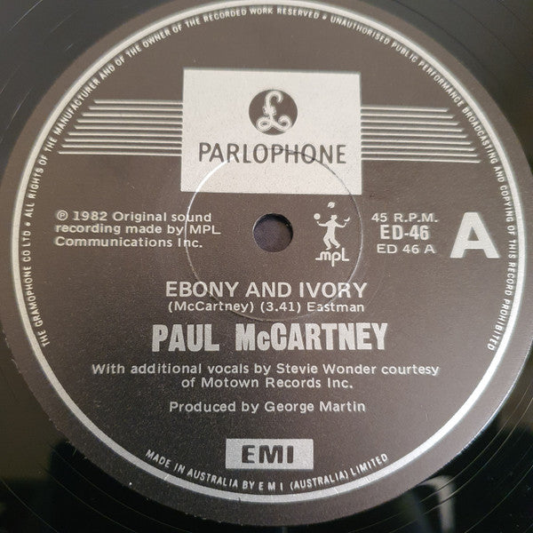 Paul McCartney – Ebony And Ivory 12" vinyl record, image 4 of 5