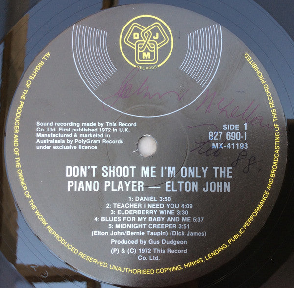 Elton John – Don't Shoot Me I'm Only The Piano Player LP vinyl record, image 3 of 6