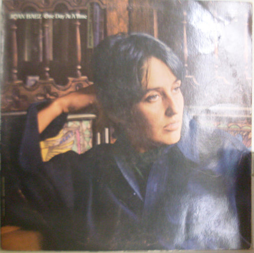 Joan Baez – One Day At A Time