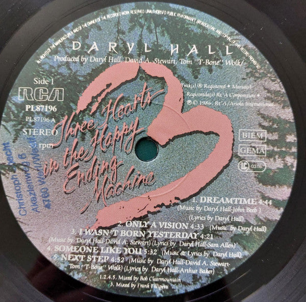 Daryl Hall – Three Hearts In The Happy Ending Machine LP vinyl record, image 2 of 7