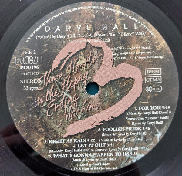Daryl Hall – Three Hearts In The Happy Ending Machine LP vinyl record, image 3 of 7