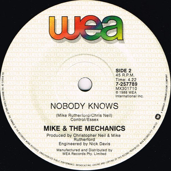 Mike & The Mechanics – Nobody's Perfect 7" vinyl record, image 4 of 4