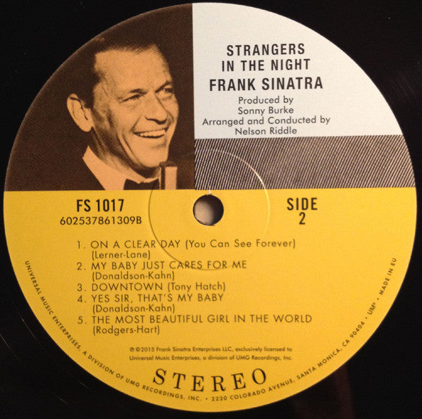 Frank Sinatra – Strangers In The Night LP vinyl record, image 4 of 4