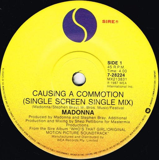 Madonna – Causing A Commotion (Single Screen Single Mix) 7" vinyl record, image 1 of 2