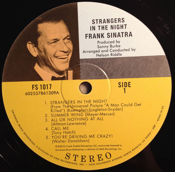 Frank Sinatra – Strangers In The Night LP vinyl record, image 3 of 4