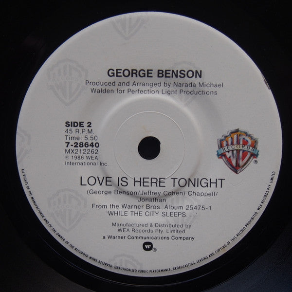George Benson – Kisses In The Moonlight 7" vinyl record, image 3 of 4
