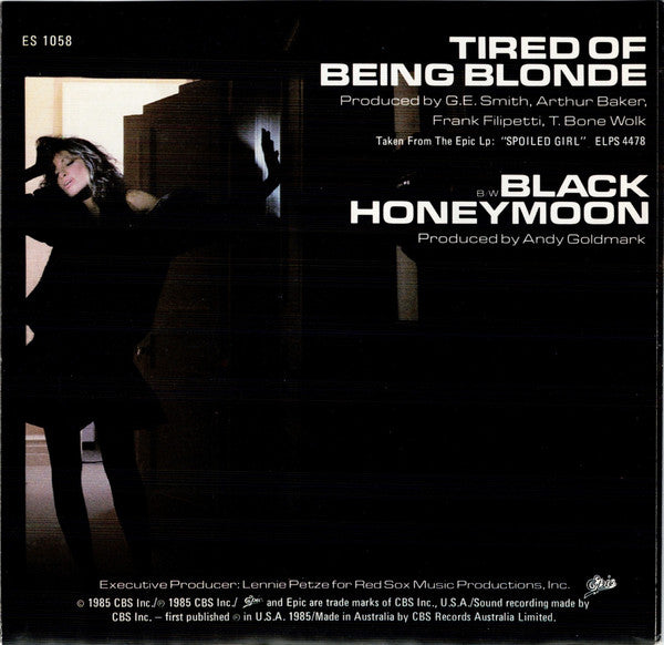 Carly Simon – Tired Of Being Blonde 7" vinyl record, image 2 of 4