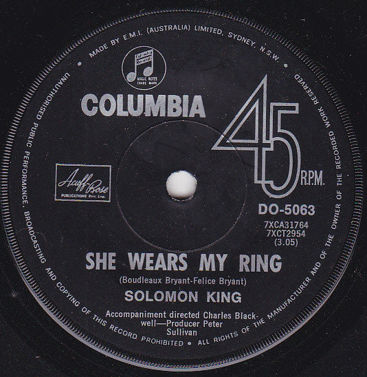 Solomon King – She Wears My Ring 7" vinyl record, image 1 of 2