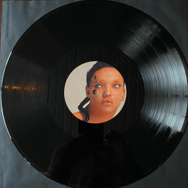 FKA Twigs – Magdalene LP vinyl record, image 5 of 8