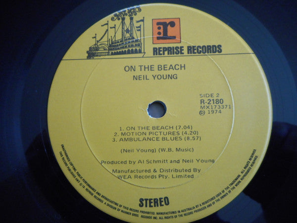 Neil Young – On The Beach LP vinyl record, image 4 of 9