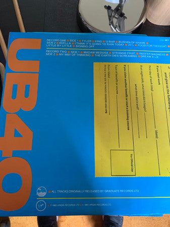 UB40 – The UB40 File (2xLP) LP vinyl record, image 2 of 7