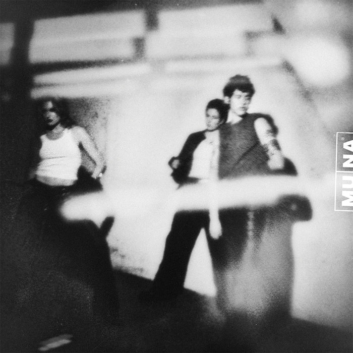 Muna – Dancing on the Wall - Image 1