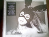 Ariana Grande – Dangerous Woman (2xLP) LP vinyl record, image 8 of 8
