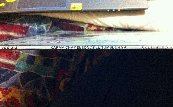 Culture Club – Karma Chameleon / I'll Tumble 4 Ya 12" vinyl record, image 6 of 6
