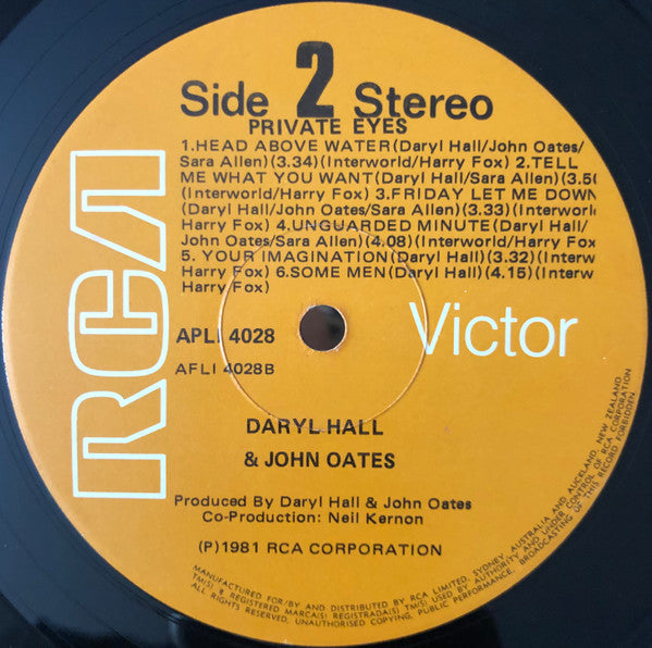 Daryl Hall & John Oates – Private Eyes LP vinyl record, image 6 of 6
