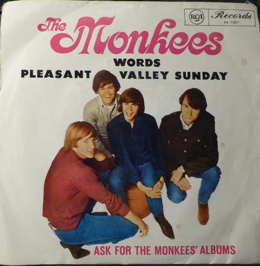 The Monkees – Pleasant Valley Sunday / Words