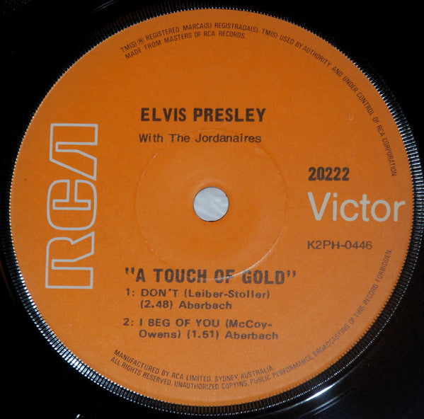 Elvis Presley – A Touch Of Gold Volume 1 7" vinyl record, image 4 of 4