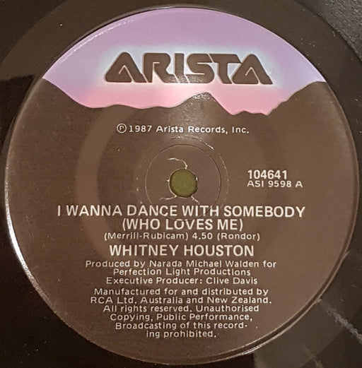 Whitney Houston – I Wanna Dance With Somebody (Who Loves Me) 7" vinyl record, image 1 of 3