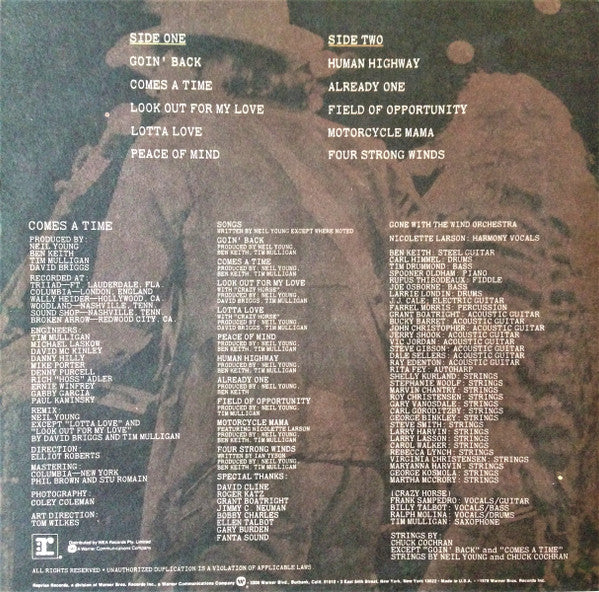 Neil Young – Comes A Time LP vinyl record, image 2 of 4