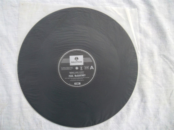 Paul McCartney – Ebony And Ivory 12" vinyl record, image 3 of 5