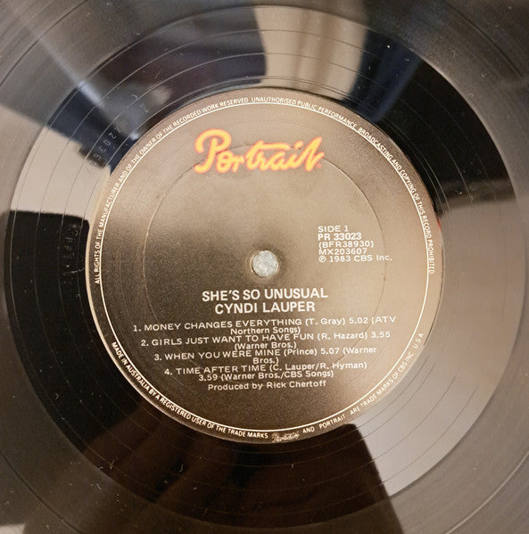 Cyndi Lauper – She's So Unusual LP vinyl record, image 8 of 10