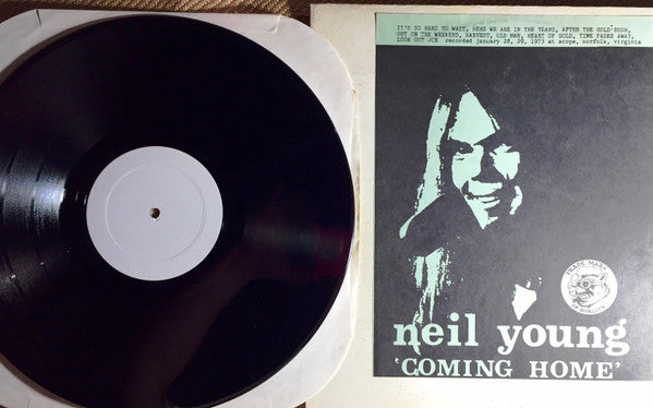 Neil Young – Coming Home LP vinyl record, image 2 of 5