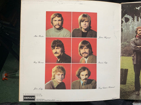 The Moody Blues – On The Threshold Of A Dream LP vinyl record, image 3 of 8