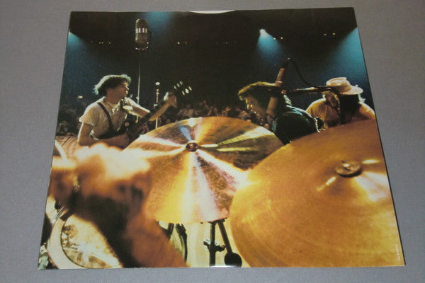 Neil Young, Crazy Horse – Rust Never Sleeps LP vinyl record, image 4 of 7
