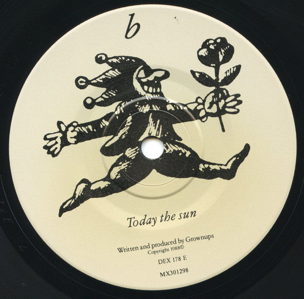 Grownups – Into The Beyond 7" vinyl record, image 4 of 4