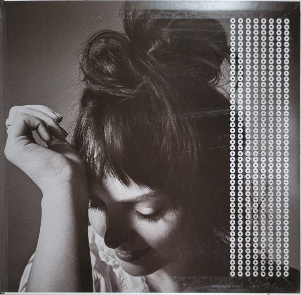 Angel Olsen – Whole New Mess LP vinyl record, image 3 of 10