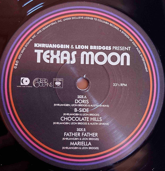 Khruangbin, Leon Bridges – Texas Moon 12" vinyl record, image 3 of 6