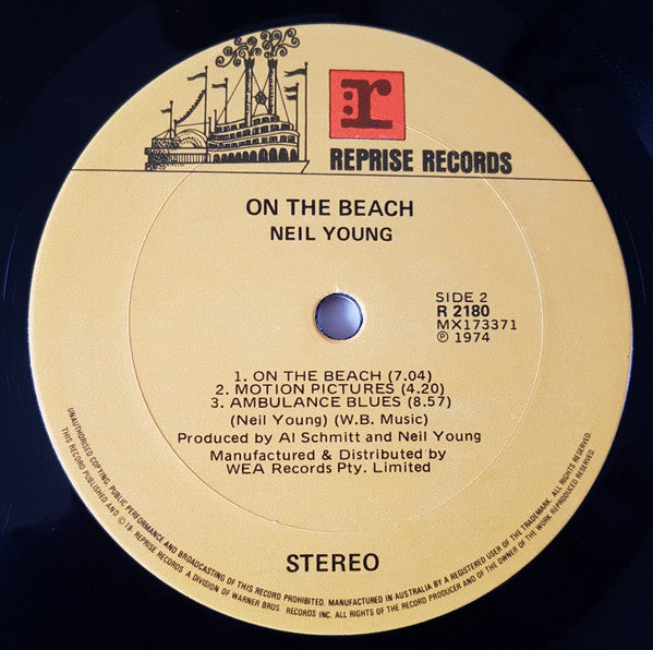 Neil Young – On The Beach LP vinyl record, image 4 of 5