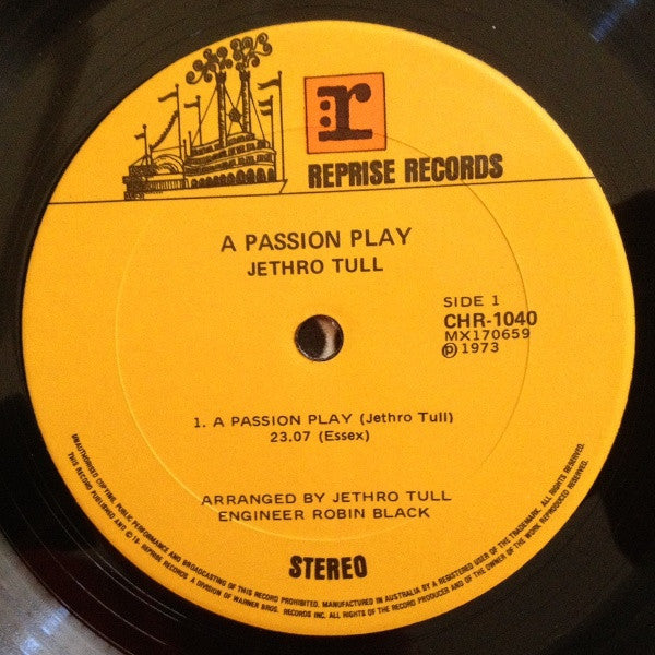 Jethro Tull – A Passion Play LP vinyl record, image 3 of 5