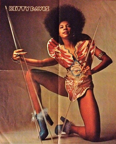 Betty Davis – They Say I'm Different LP vinyl record, image 4 of 6