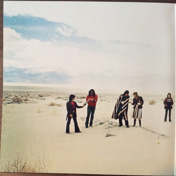 Wings – Venus And Mars LP vinyl record, image 2 of 10