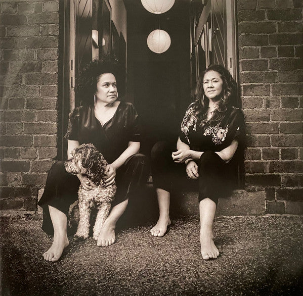 Vika & Linda – Sunday (The Gospel According To Iso) LP vinyl record, image 5 of 9